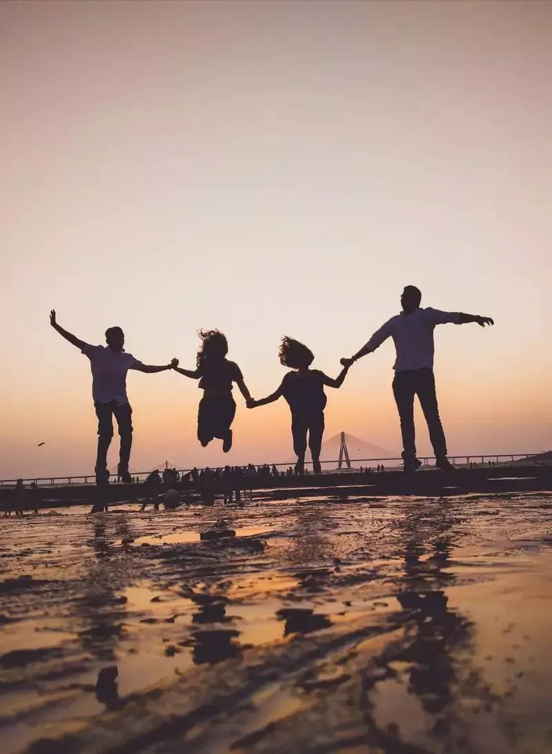 4 friends group dp for whatsapp
