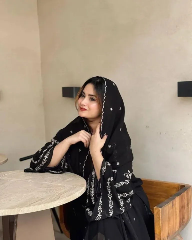 Best Dp For Instagram For Girl
