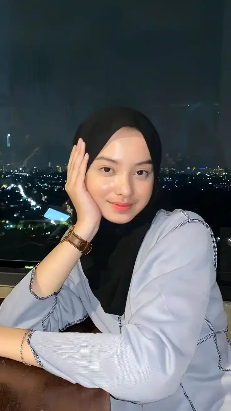 Cute Hijab Girls