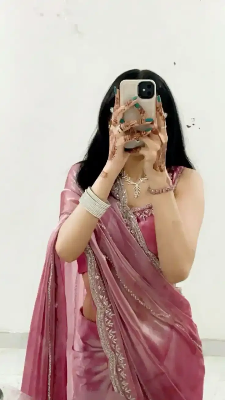 Hide Face Girl Pic Attitude Hide Face Girl Pic Attitude