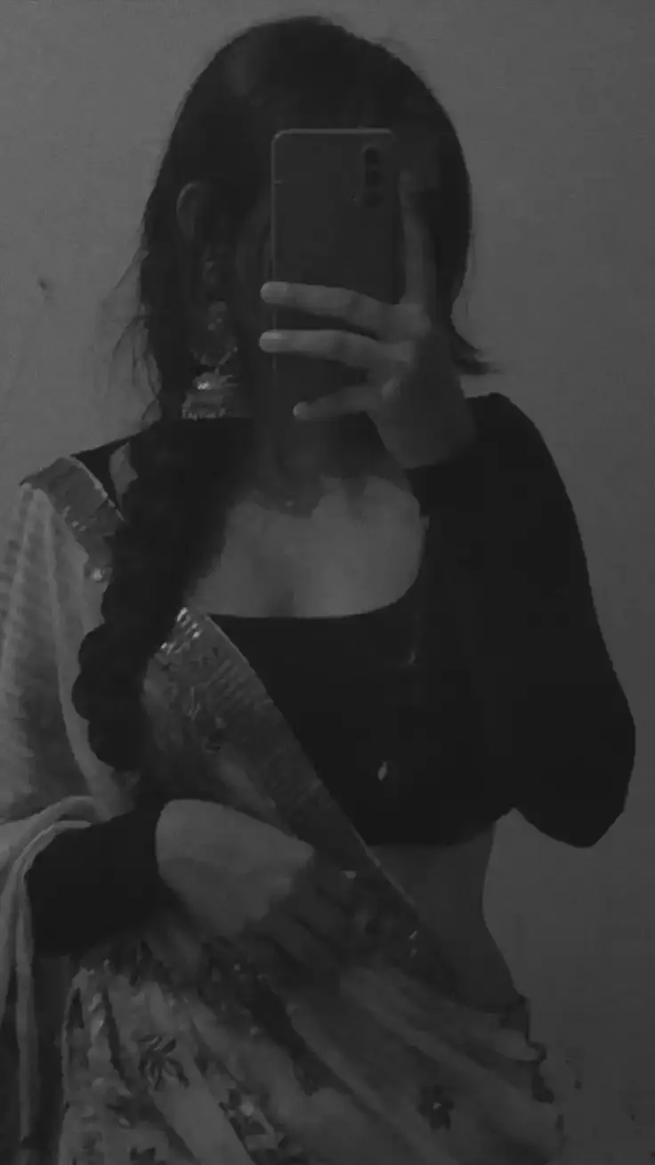 Hide Face Girl Pic Hide Face Girl Pic