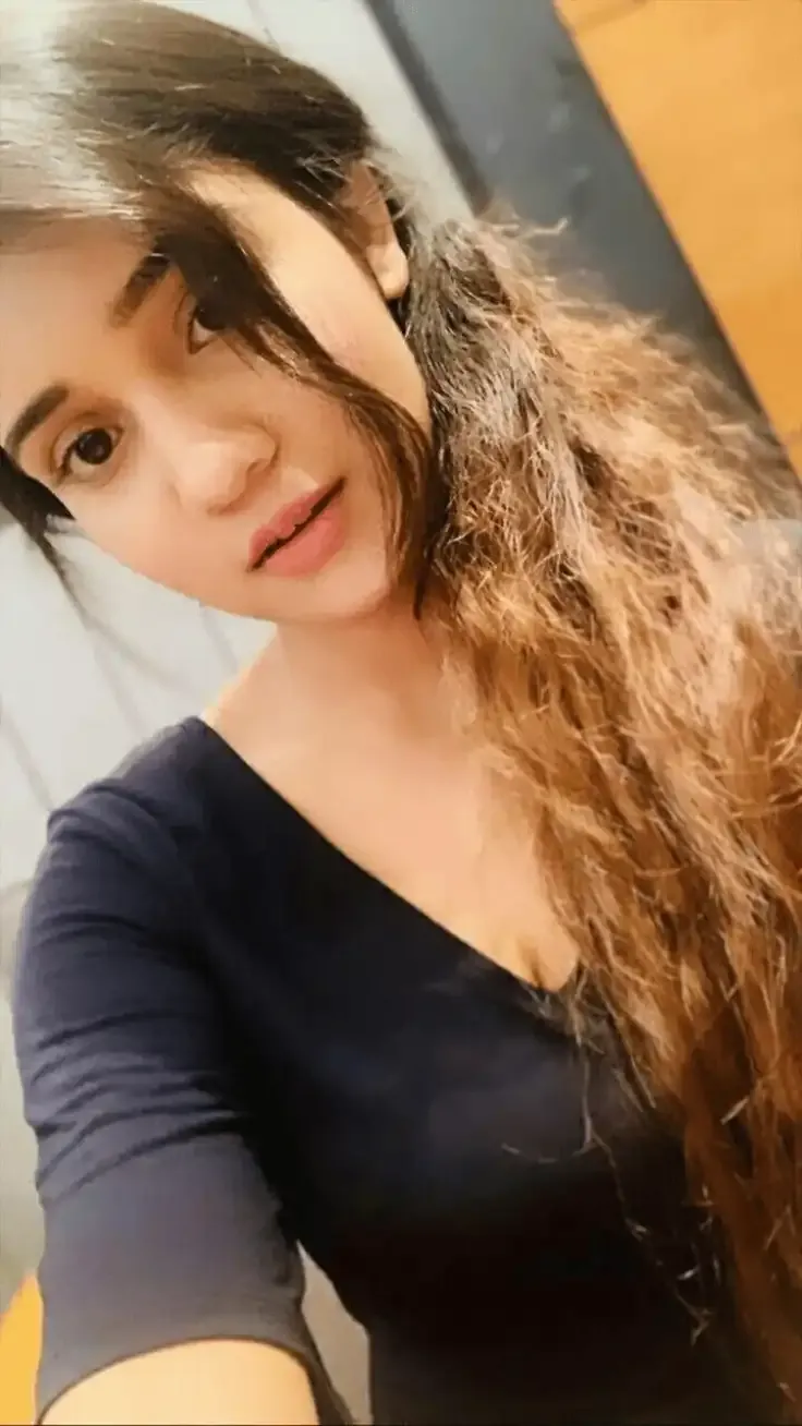 Indian Girl DP Photos