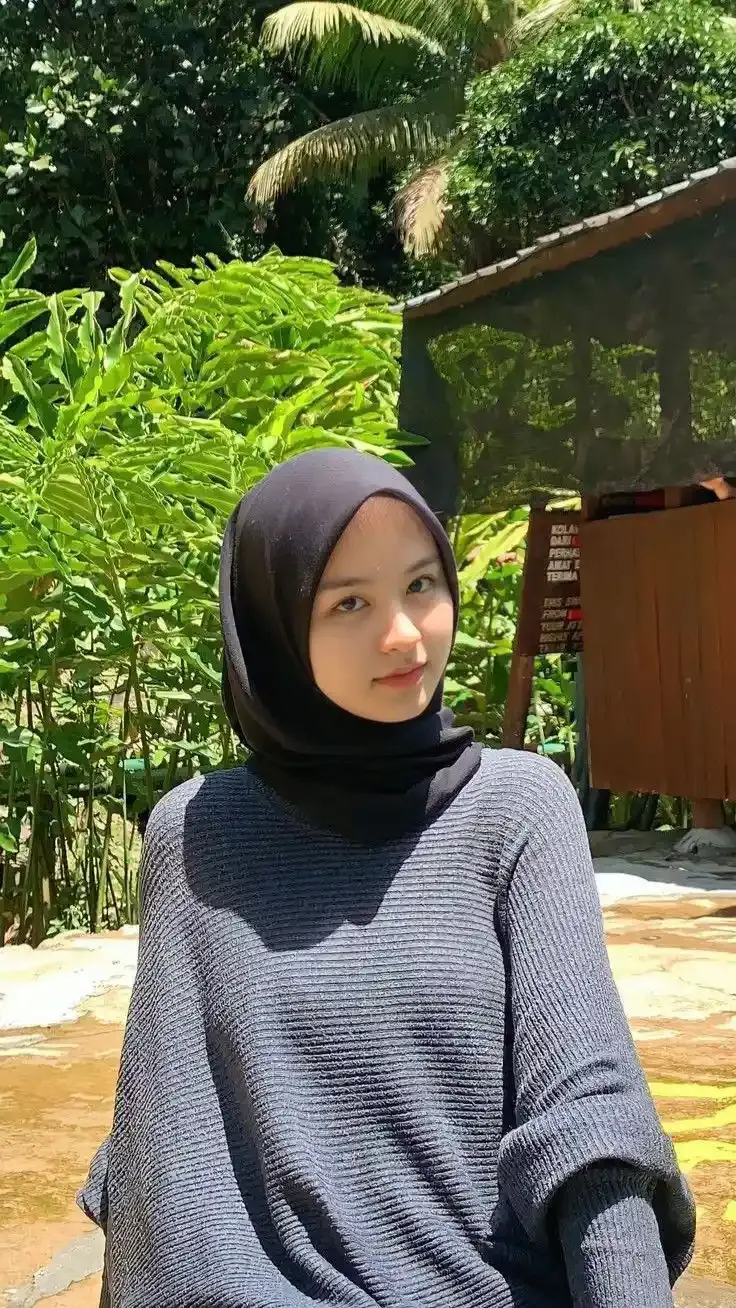 Muslim Girl Dp For WhatsApp