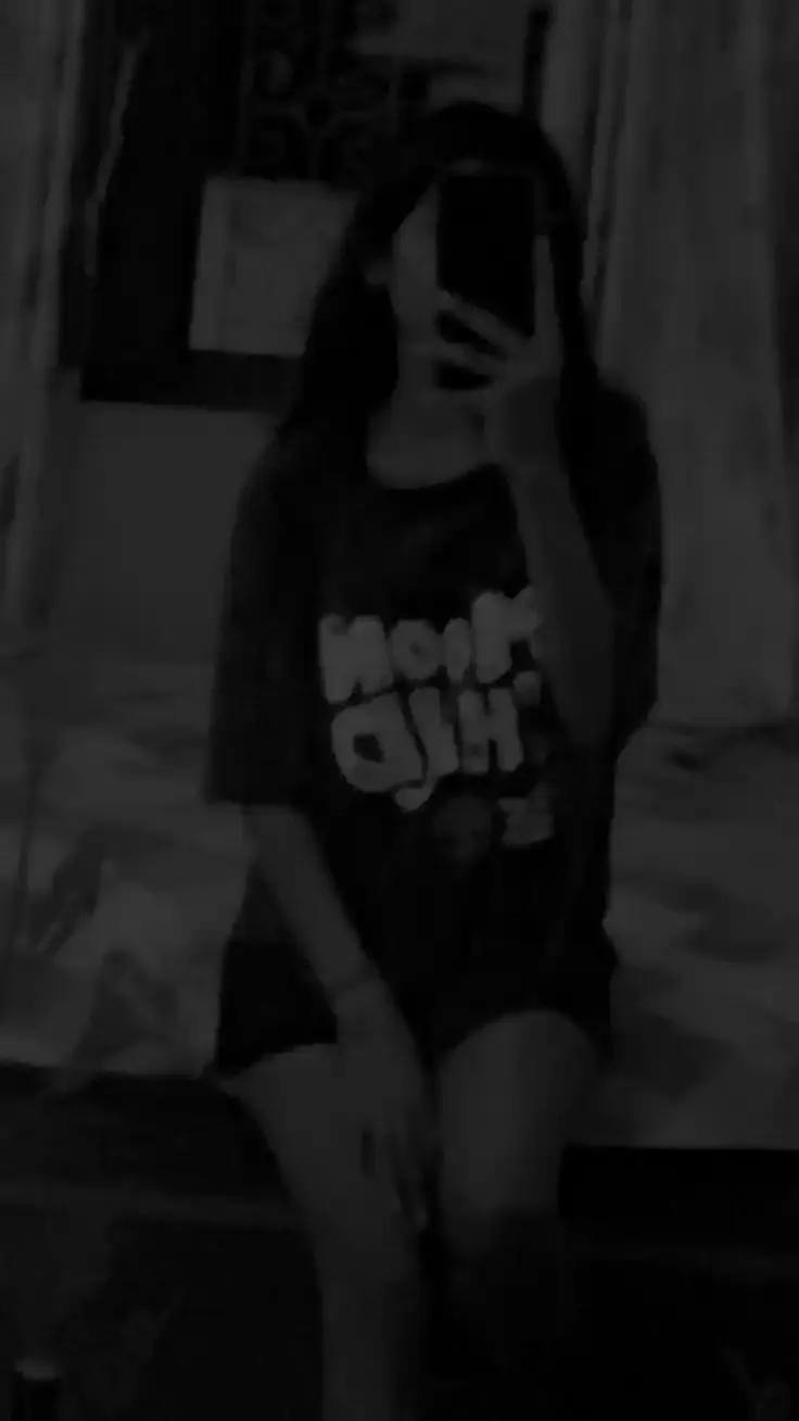 Neck Snaps Girl Neck Snaps Girl