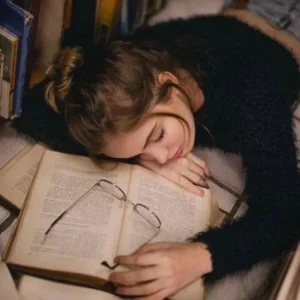 Night Messy Study Table With Books