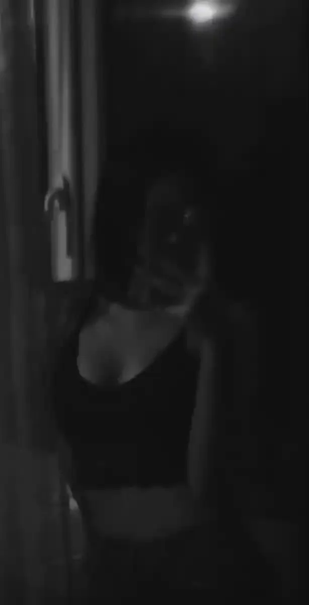 blurred face girl blurred face girl