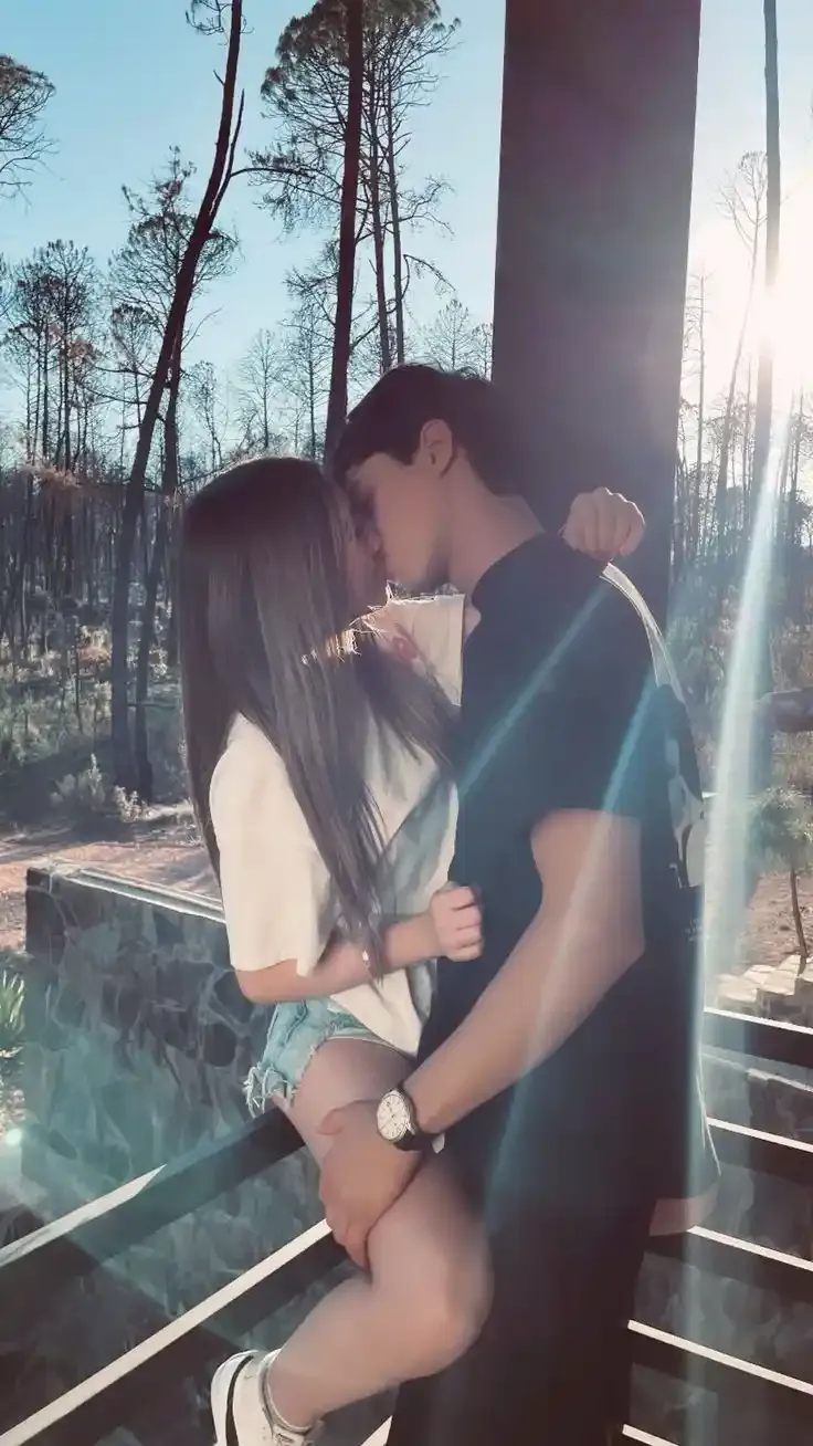 cute couple dp animation cute couple dp animation