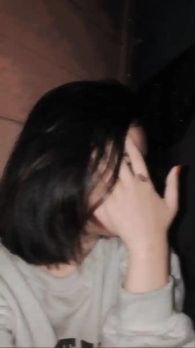 cute girl blurry pictures cute girl blurry pictures
