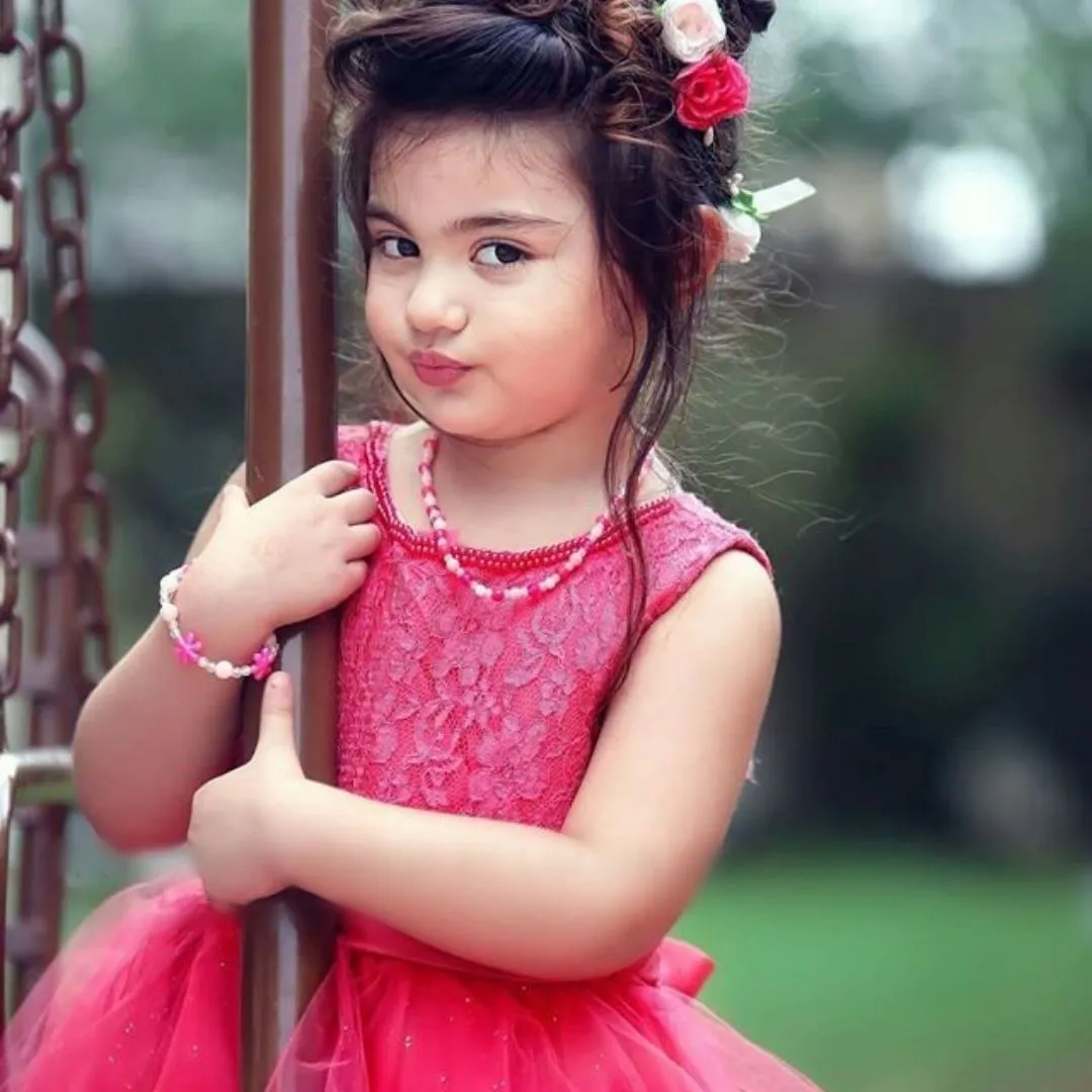 Beautiful baby girl Pic