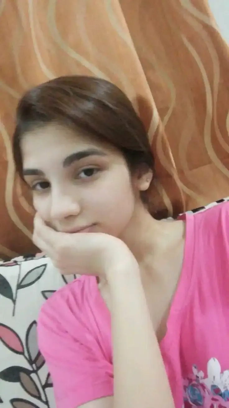 Cute Instagram Profile Picture For Girls