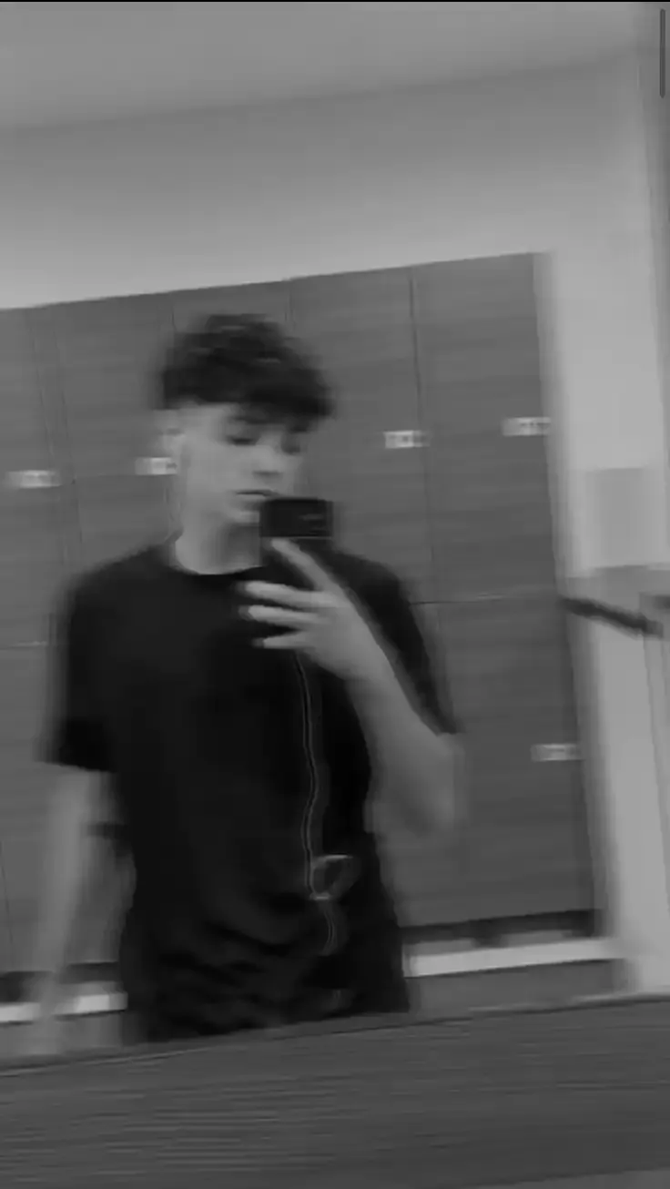 HD Blur Boys DP